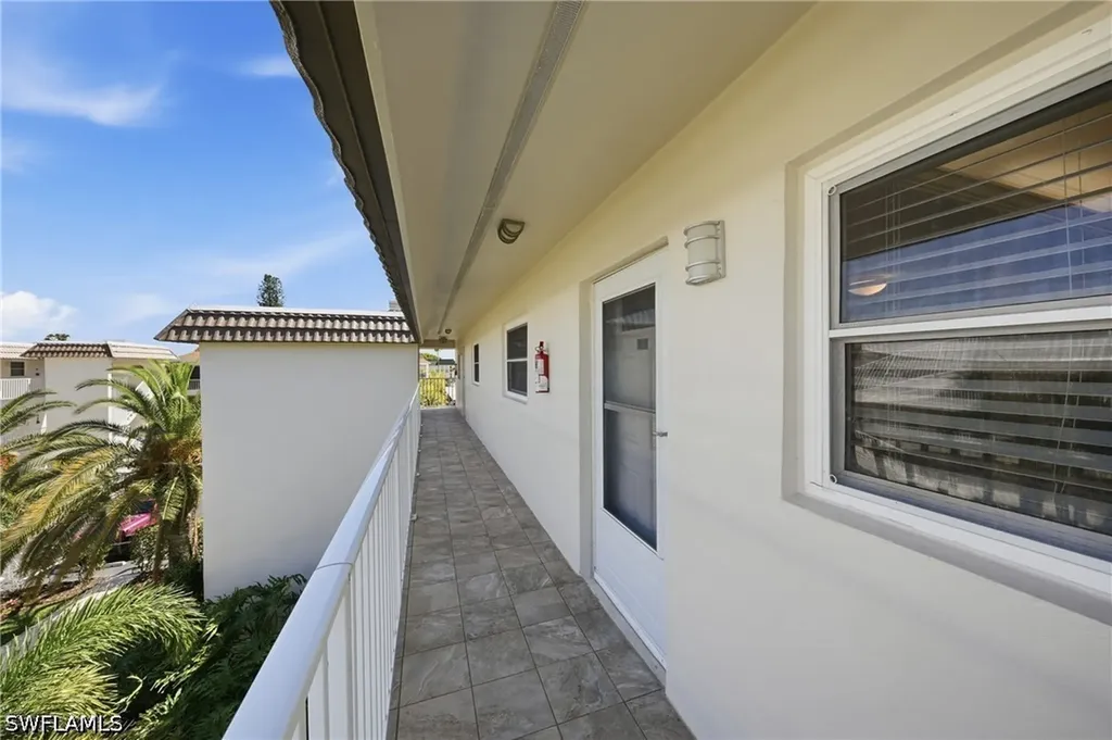 3150 Binnacle Drive Naples FL 34103