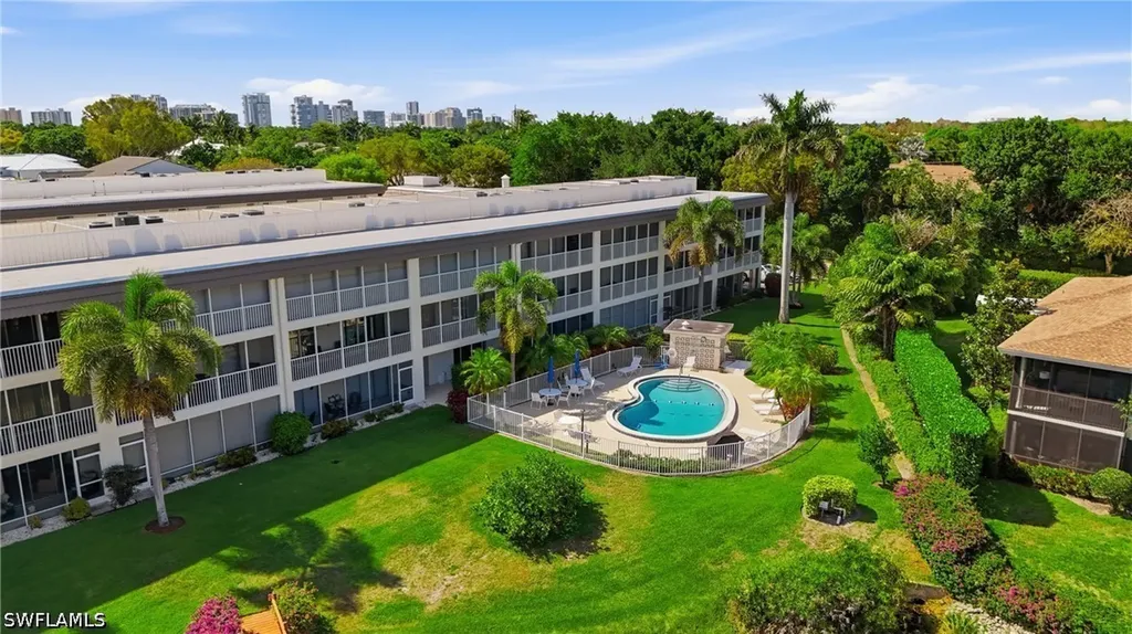 3150 Binnacle Drive Naples FL 34103