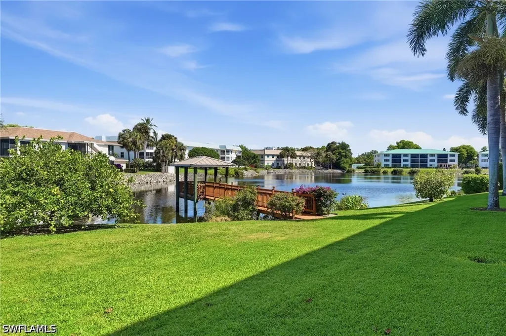 3150 Binnacle Drive Naples FL 34103
