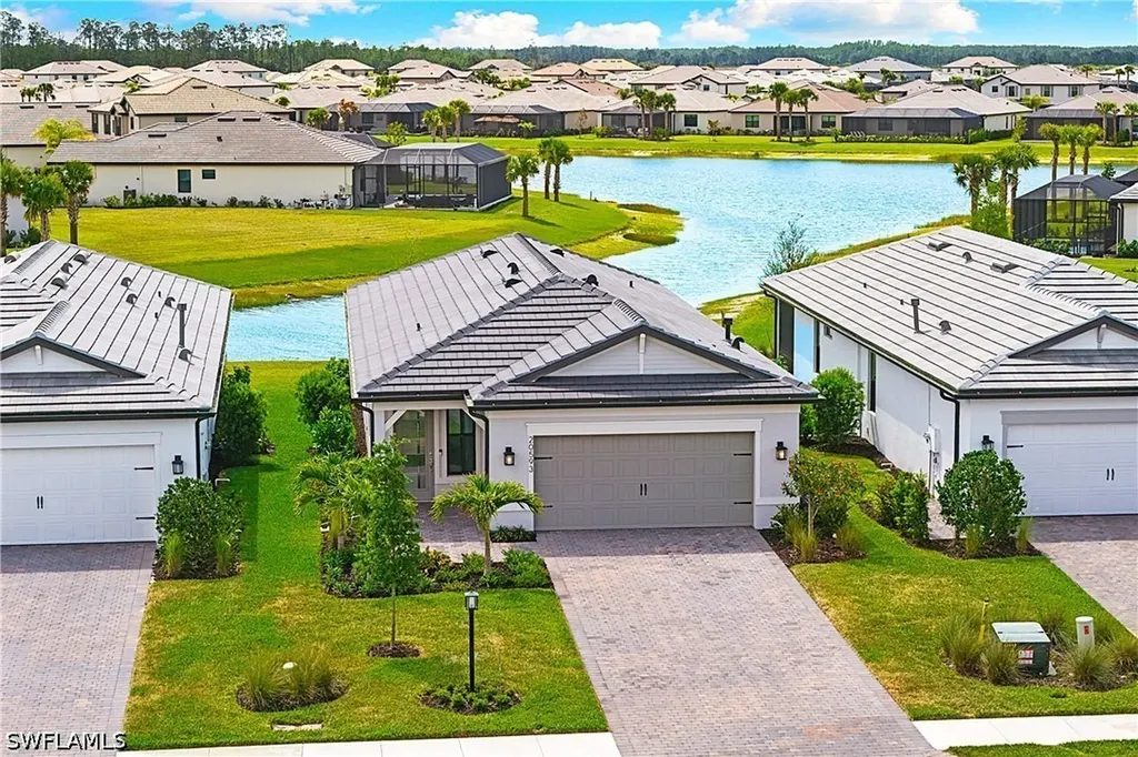 20593 Pebble Glen Drive Estero FL 33928
