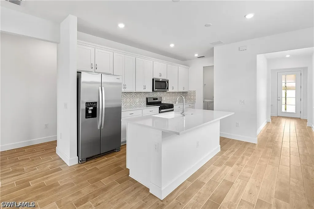 20593 Pebble Glen Drive Estero FL 33928