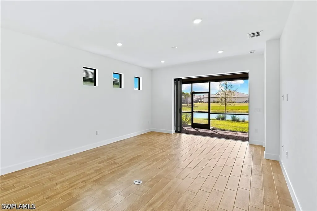 20593 Pebble Glen Drive Estero FL 33928
