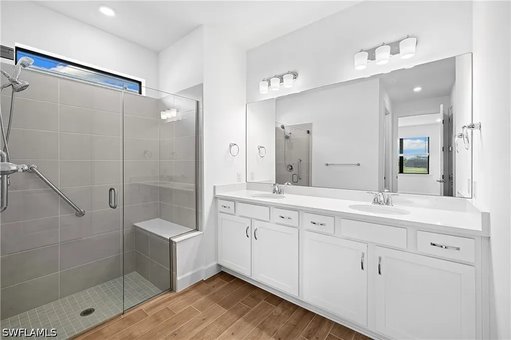 20593 Pebble Glen Drive Estero FL 33928