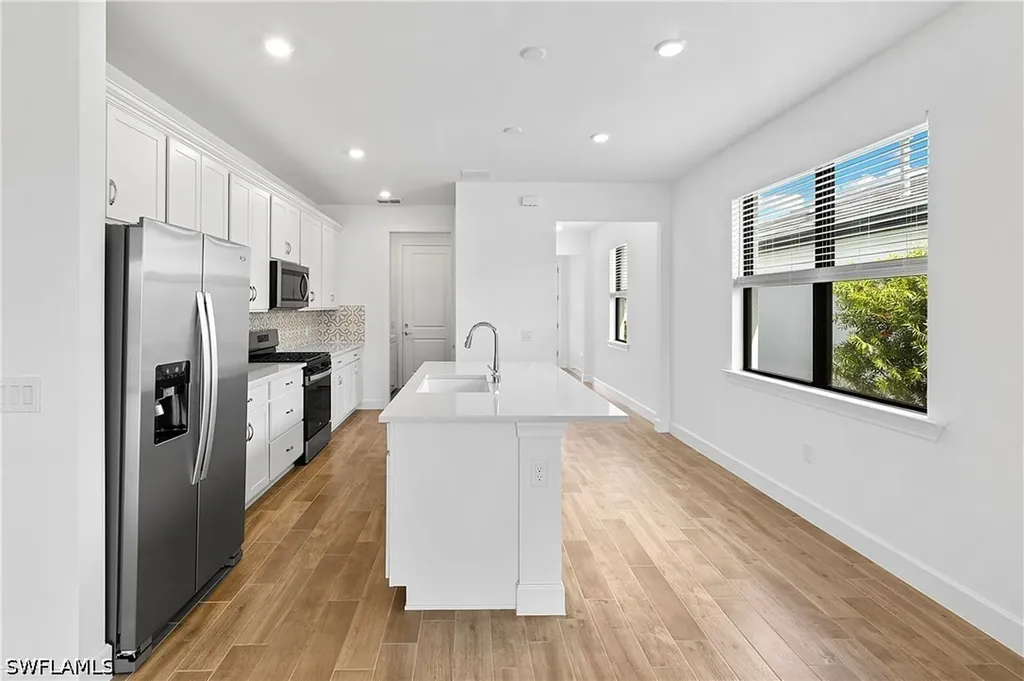 20593 Pebble Glen Drive Estero FL 33928