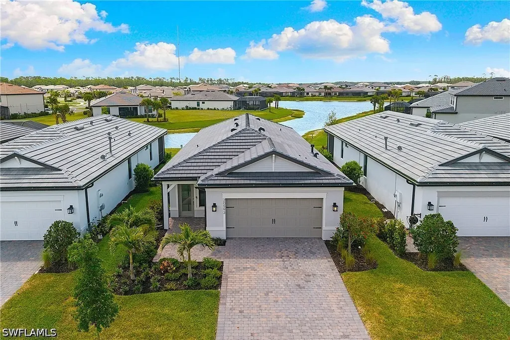20593 Pebble Glen Drive Estero FL 33928