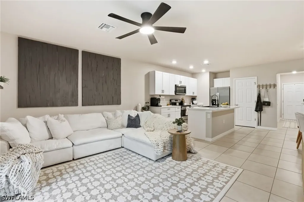 15453 Wildflower Circle Naples FL 34119