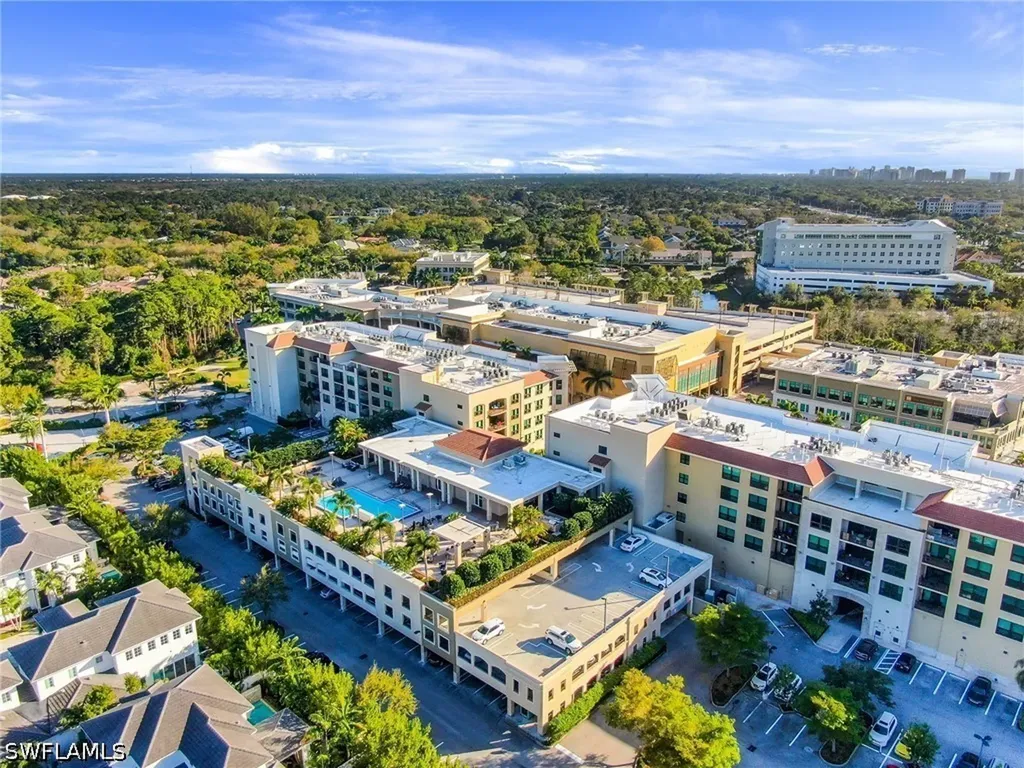 9115 Strada Place Naples FL 34108