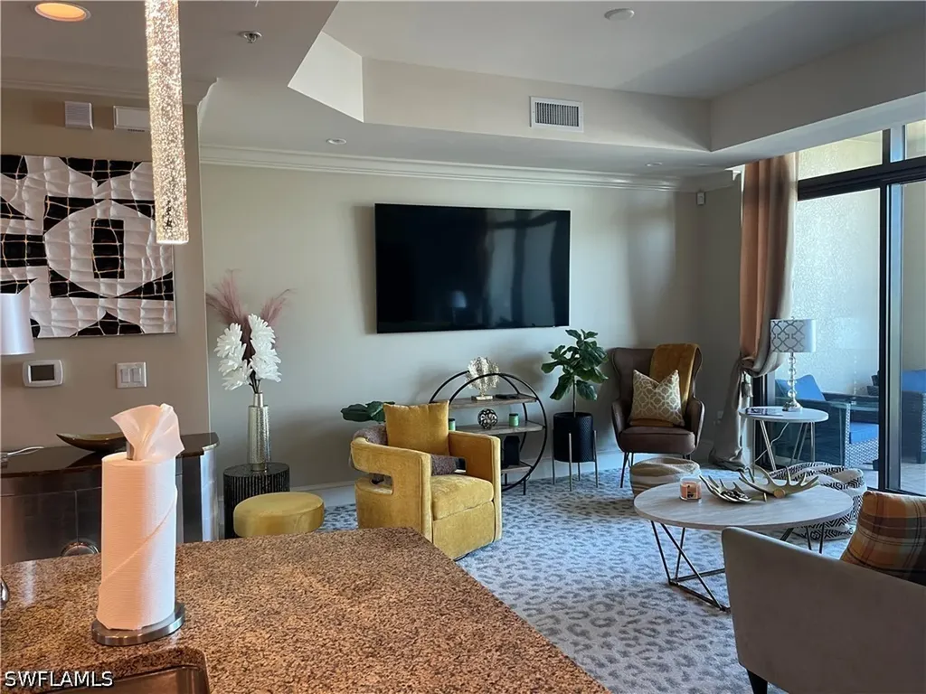 9115 Strada Place Naples FL 34108