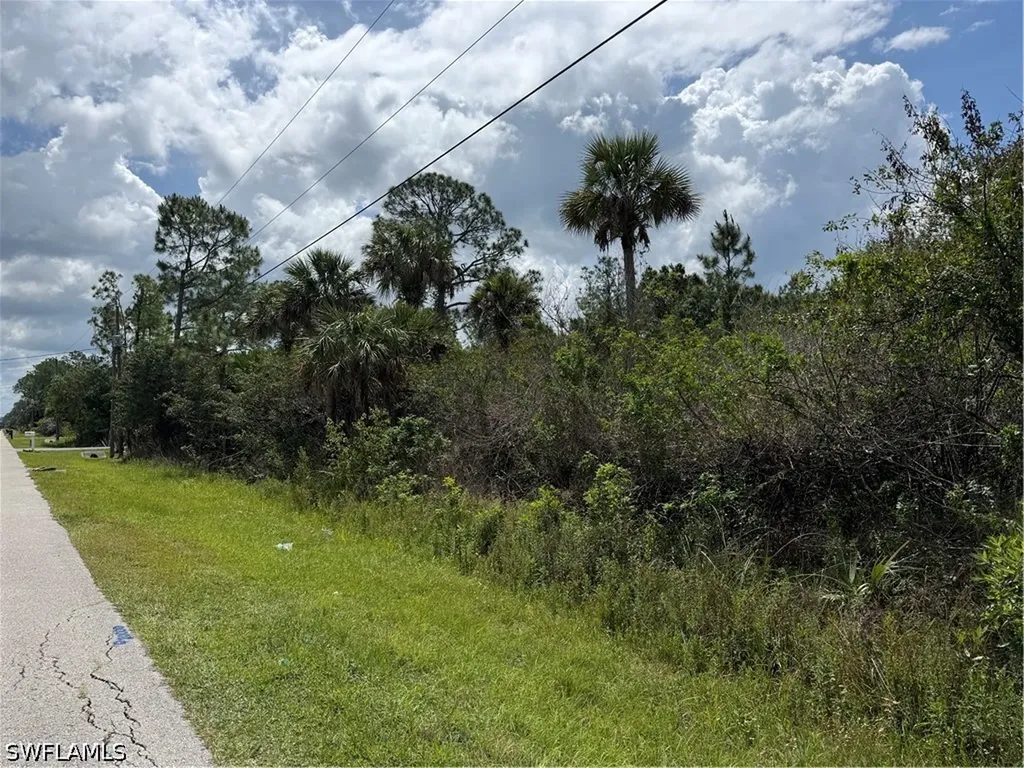 4260 22nd Avenue SE Naples FL 34117