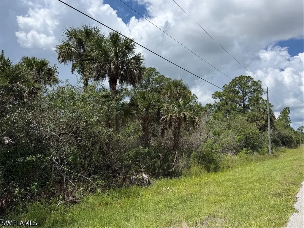 4260 22nd Avenue SE Naples FL 34117