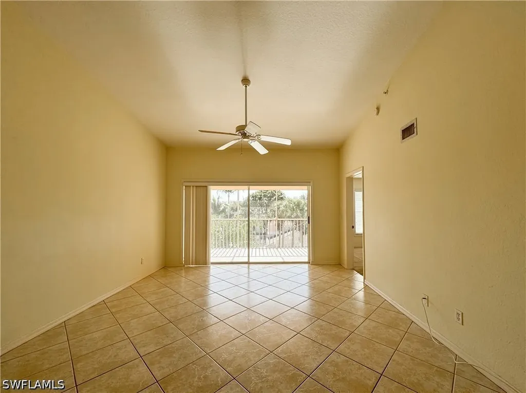 3250 Cypress Glen Way Naples FL 34109