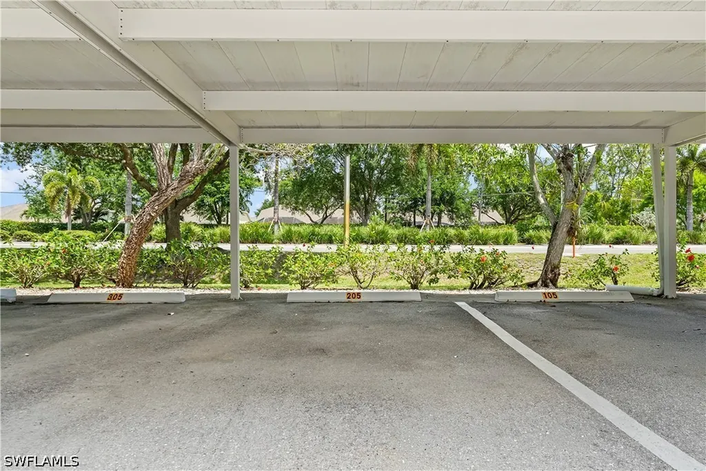 5535 Rattlesnake Hamm Road Naples FL 34113