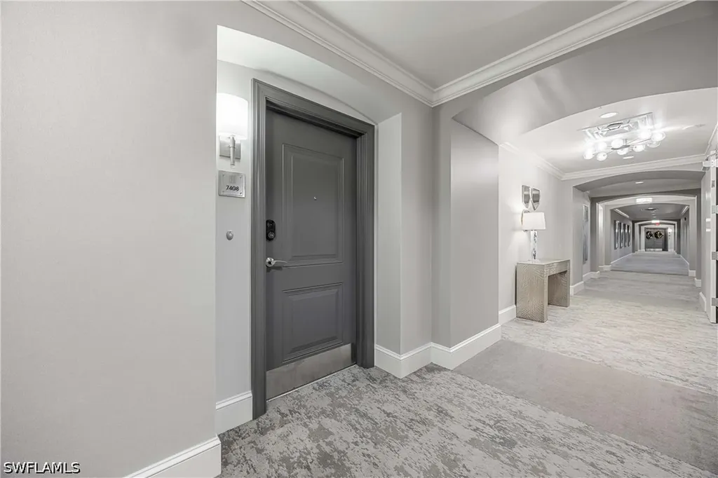 9123 Strada Place Naples FL 34108