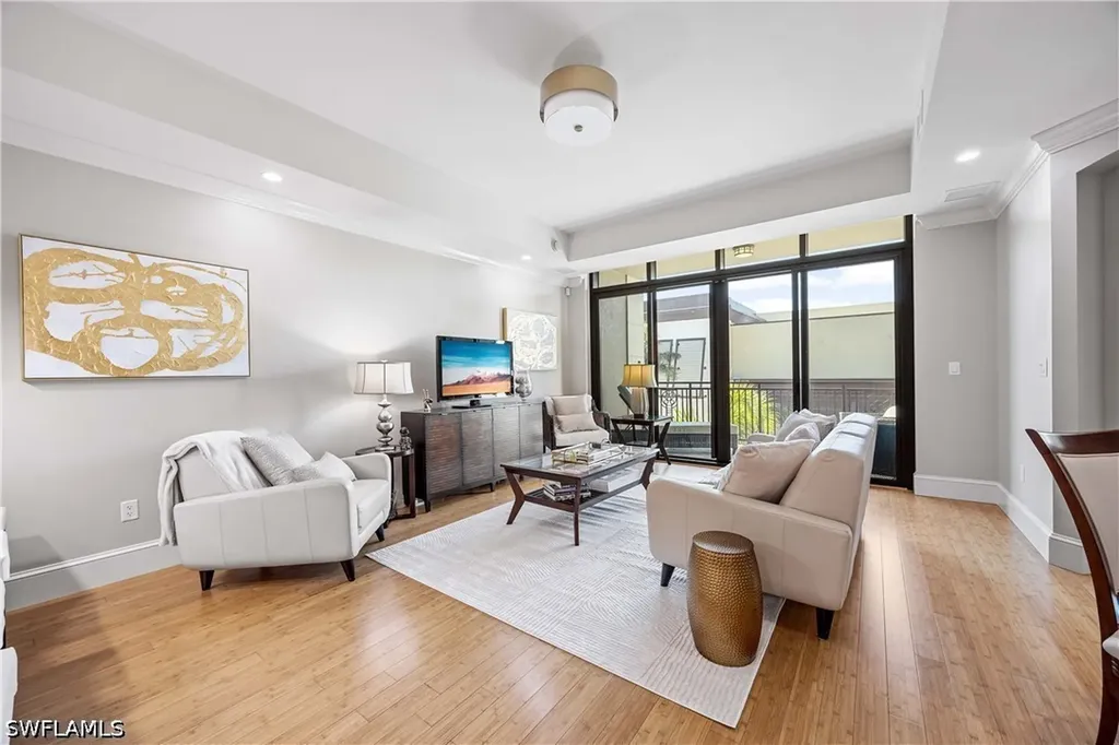 9123 Strada Place Naples FL 34108