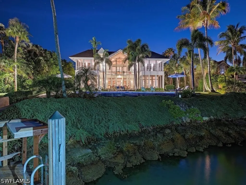 4253 Cutlass Lane Naples FL 34102