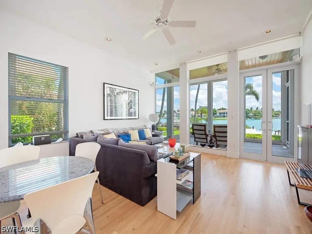 4253 Cutlass Lane Naples FL 34102