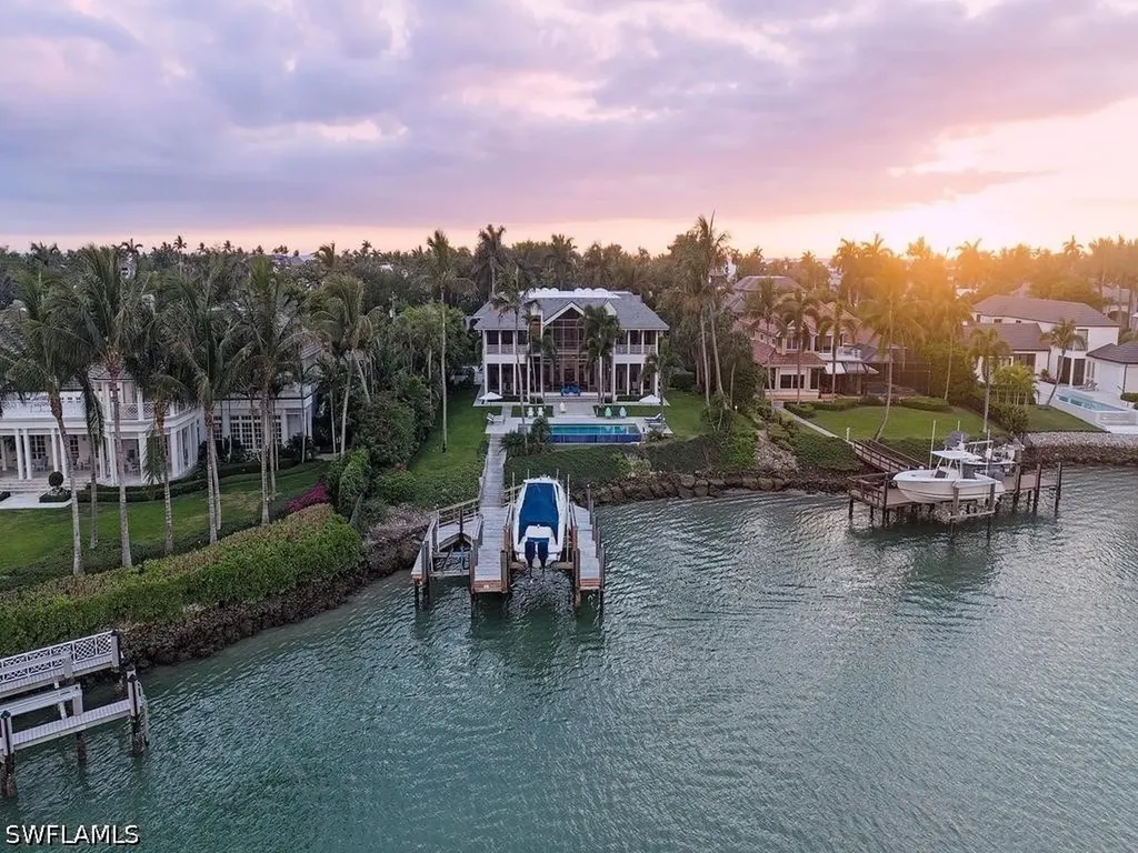 4253 Cutlass Lane Naples FL 34102