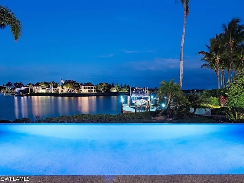 4253 Cutlass Lane Naples FL 34102