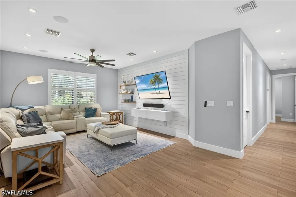 5577 Lancewood Way Naples FL 34116