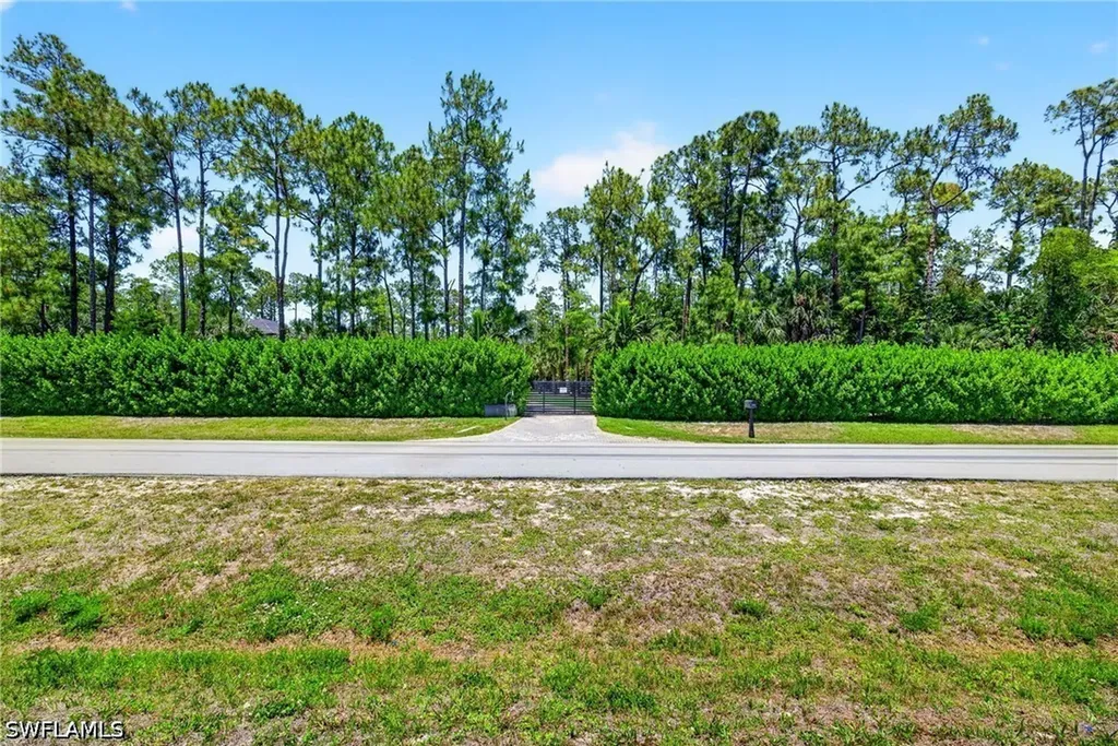 5577 Lancewood Way Naples FL 34116