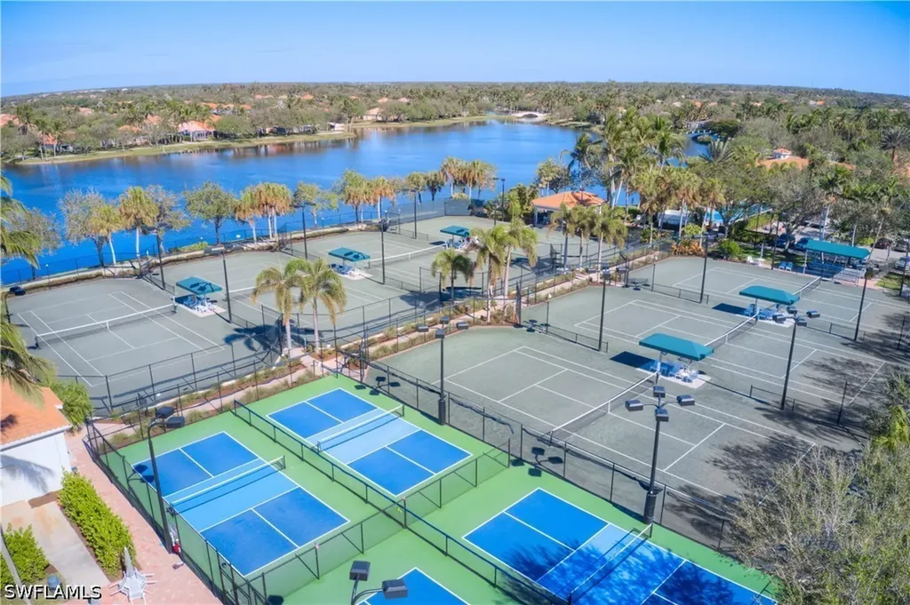 4775 Martinique Way Naples FL 34119