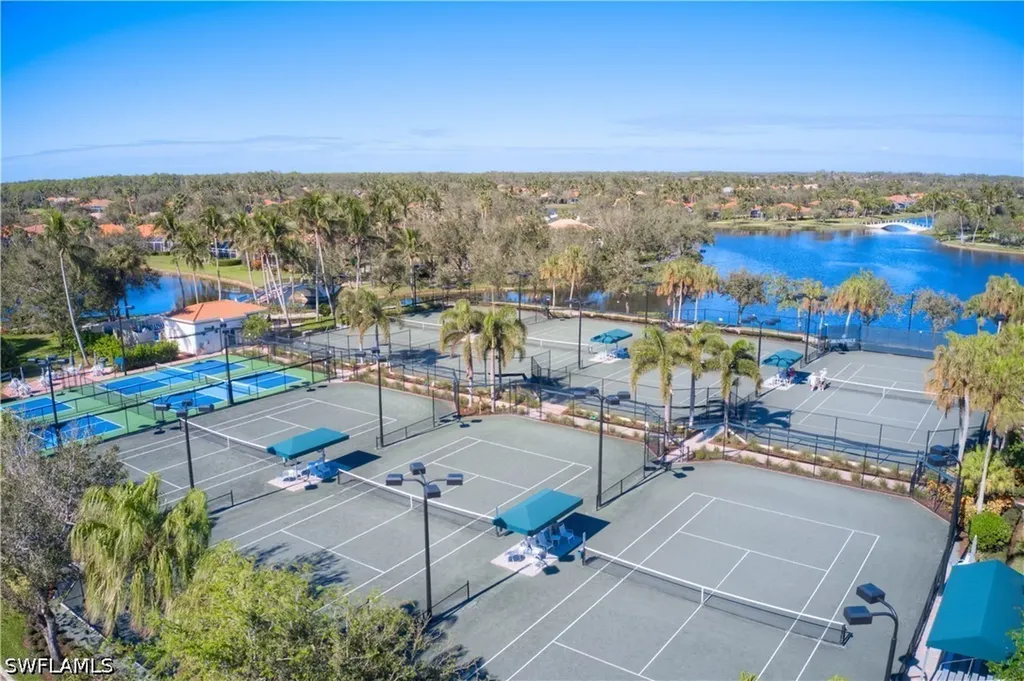 4775 Martinique Way Naples FL 34119