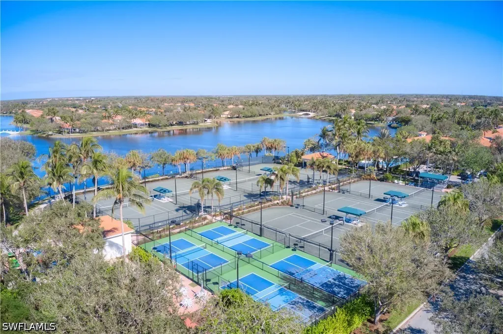 4775 Martinique Way Naples FL 34119