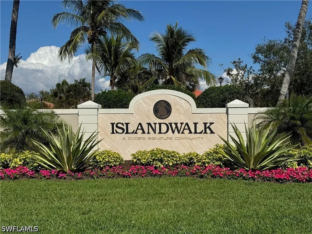 4775 Martinique Way Naples FL 34119