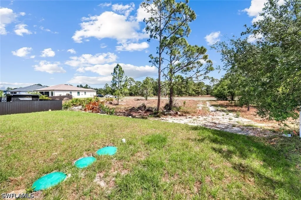 521 Lillon Avenue S Lehigh Acres FL 33974