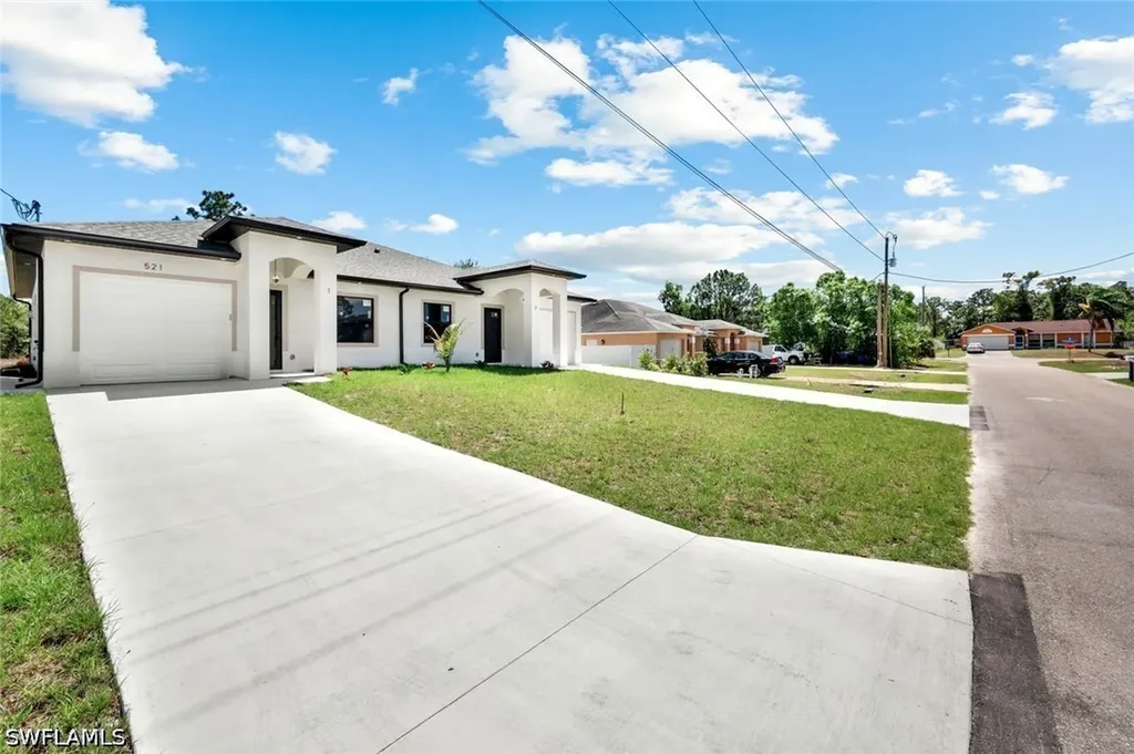 521 Lillon Avenue S Lehigh Acres FL 33974
