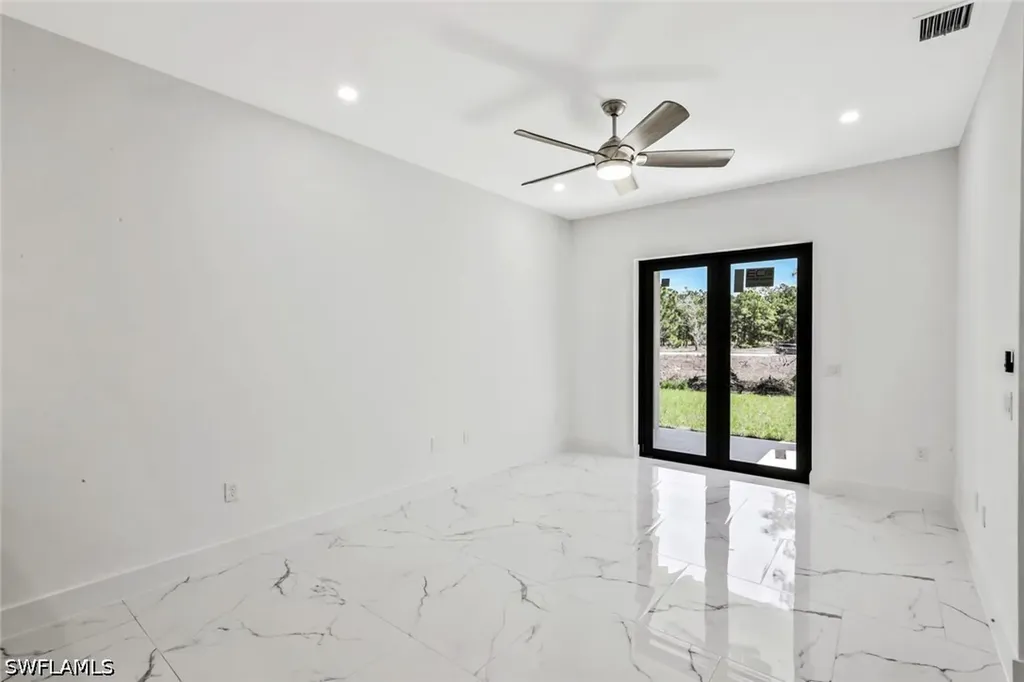 521 Lillon Avenue S Lehigh Acres FL 33974