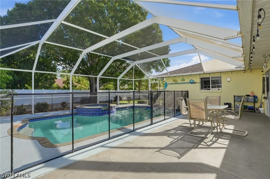2506 7th Street W Lehigh Acres FL 33971