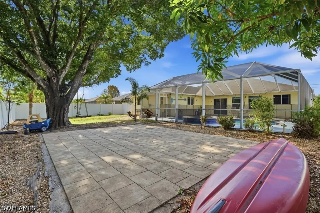 2506 7th Street W Lehigh Acres FL 33971