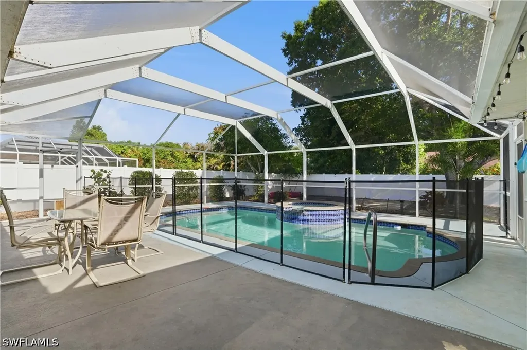 2506 7th Street W Lehigh Acres FL 33971