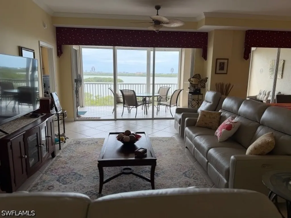 133 Vintage Bay Drive Marco Island FL 34145