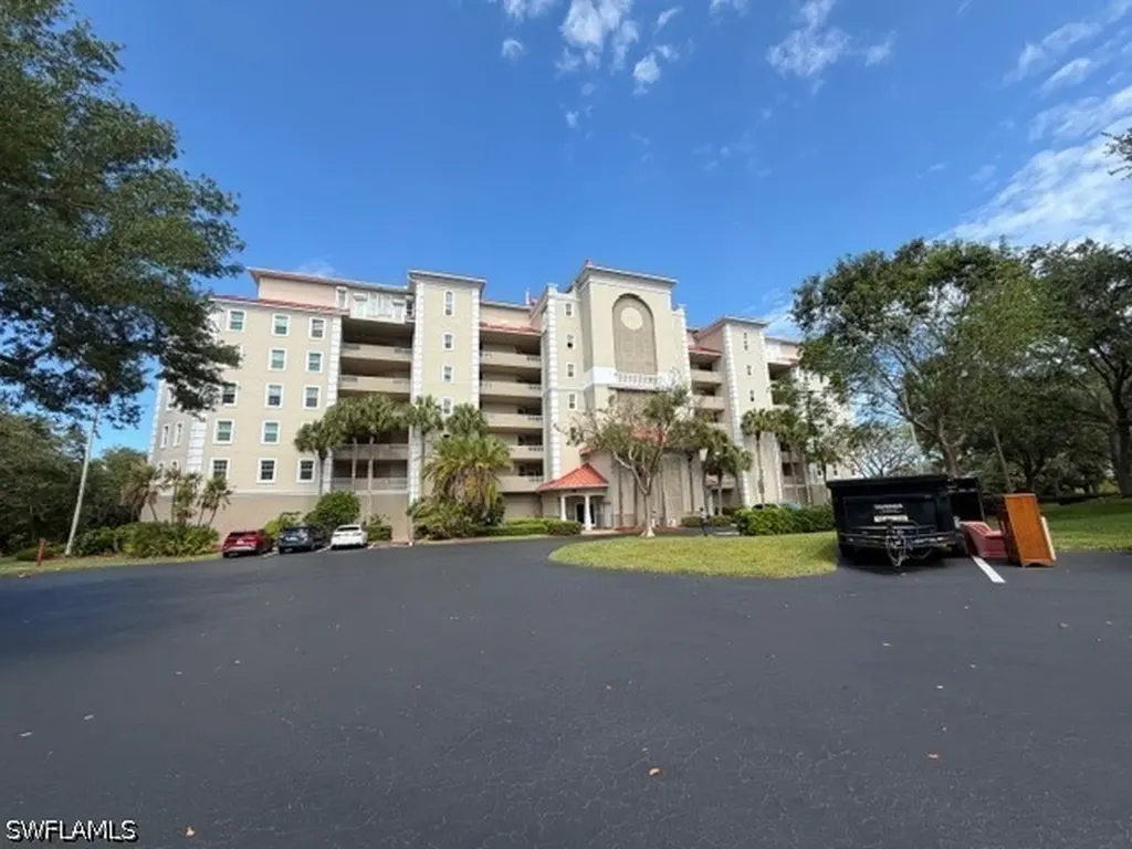 133 Vintage Bay Drive Marco Island FL 34145
