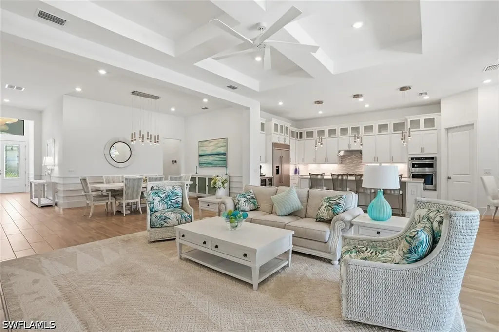 1821 Verada Court Naples FL 34120