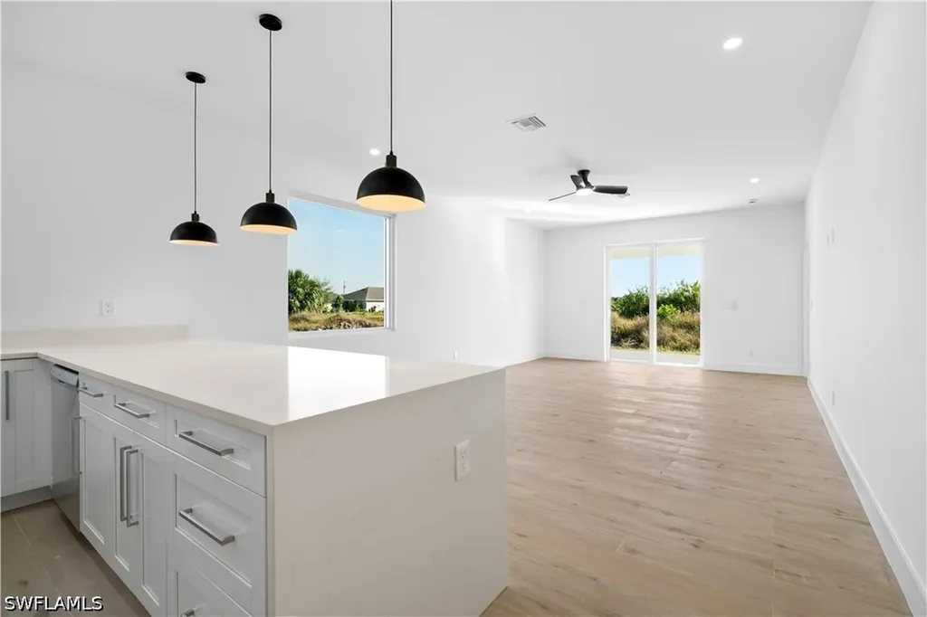 319 Lorena Avenue S Lehigh Acres FL 33974