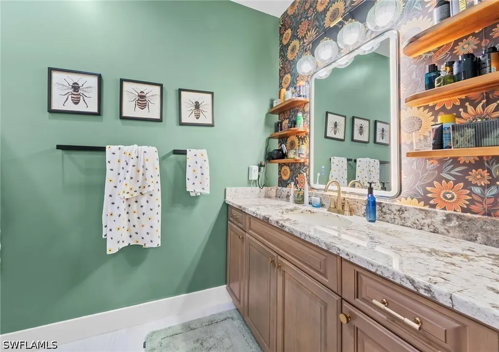 861 97th Avenue N Naples FL 34108