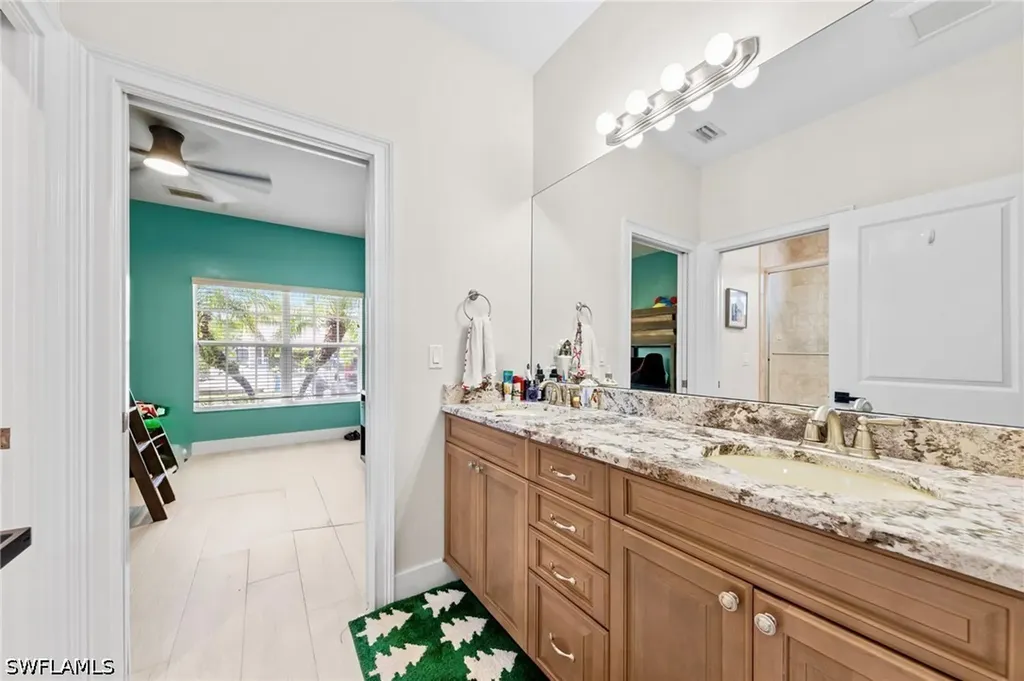 861 97th Avenue N Naples FL 34108
