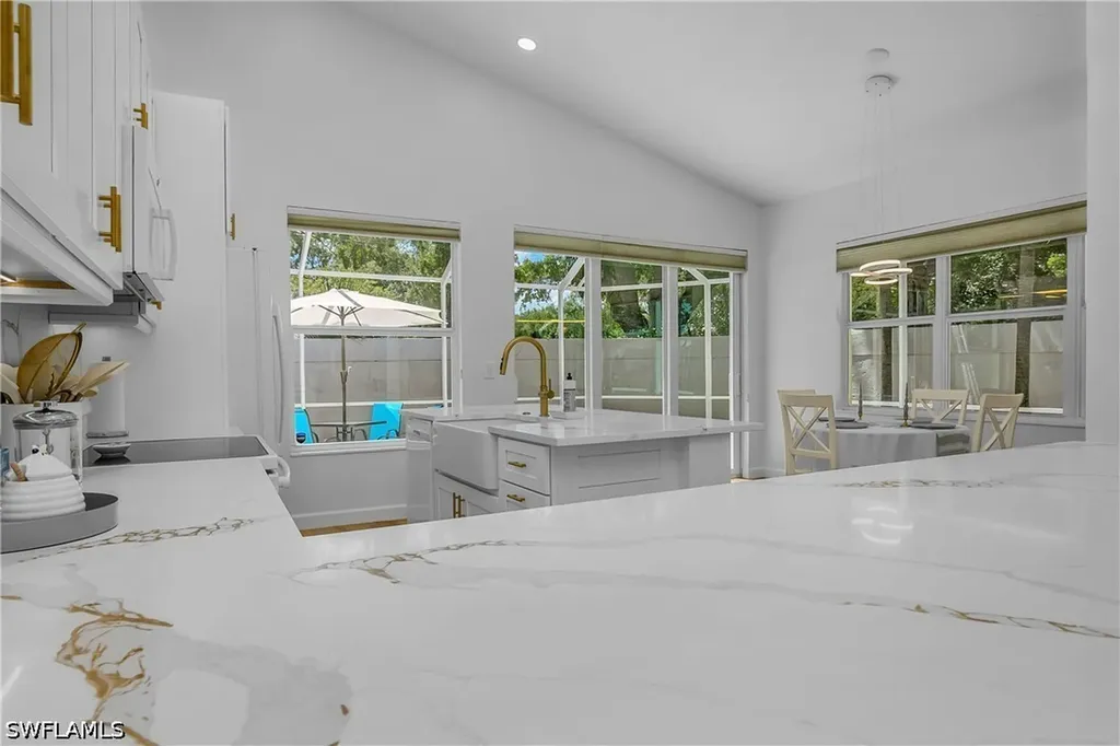 120 Livermore Lane Naples FL 34119