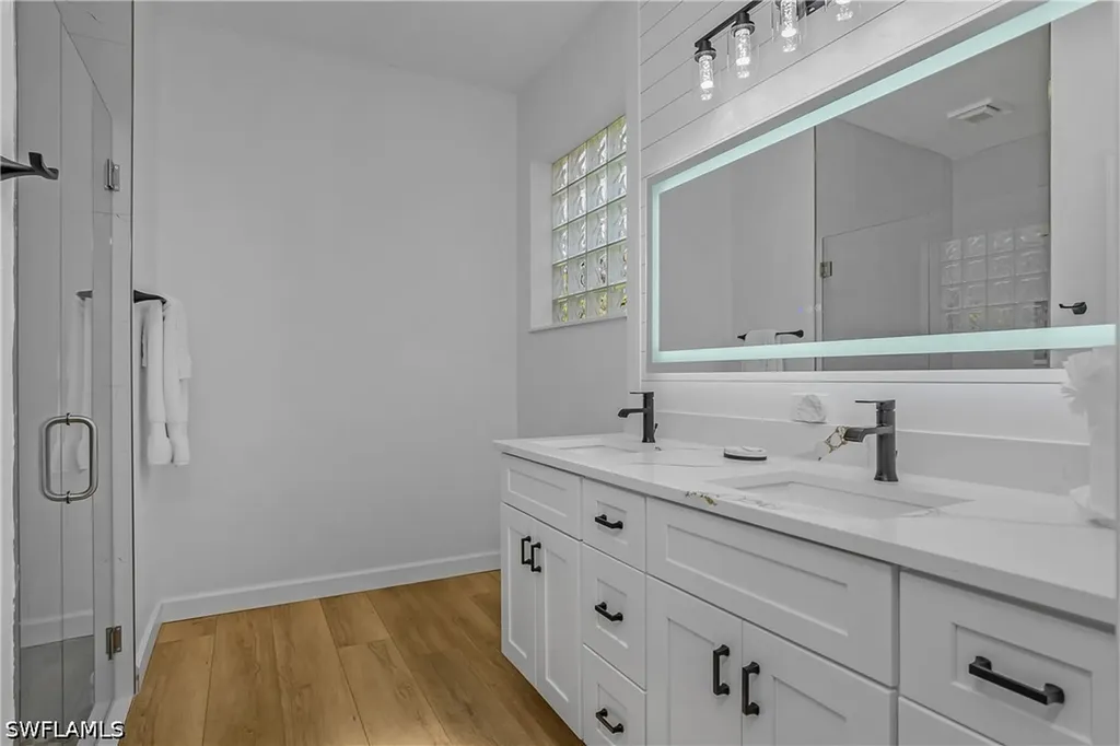 120 Livermore Lane Naples FL 34119