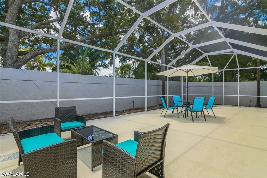 120 Livermore Lane Naples FL 34119