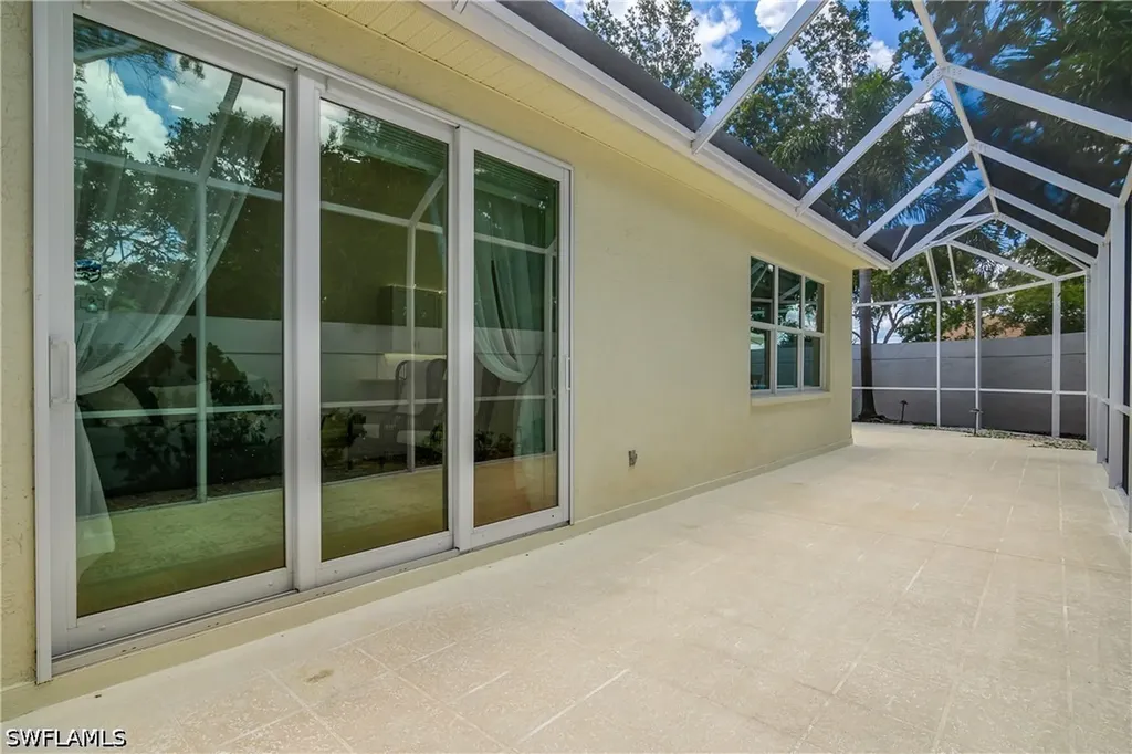 120 Livermore Lane Naples FL 34119