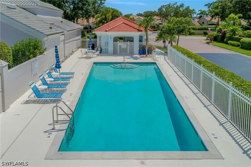 120 Livermore Lane Naples FL 34119