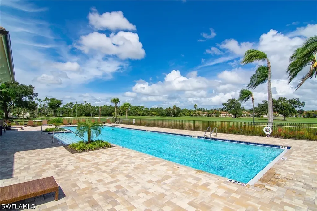 120 Livermore Lane Naples FL 34119