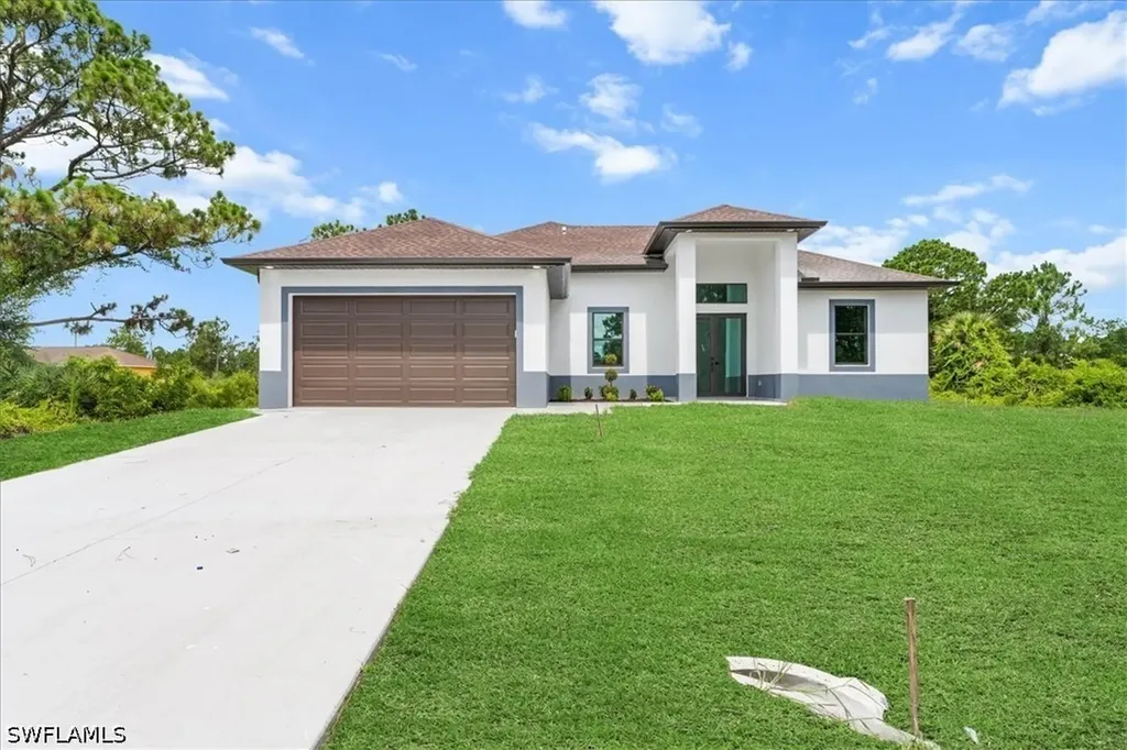 1033 Plymouth Street E Lehigh Acres FL 33974