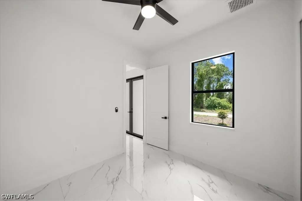 1033 Plymouth Street E Lehigh Acres FL 33974
