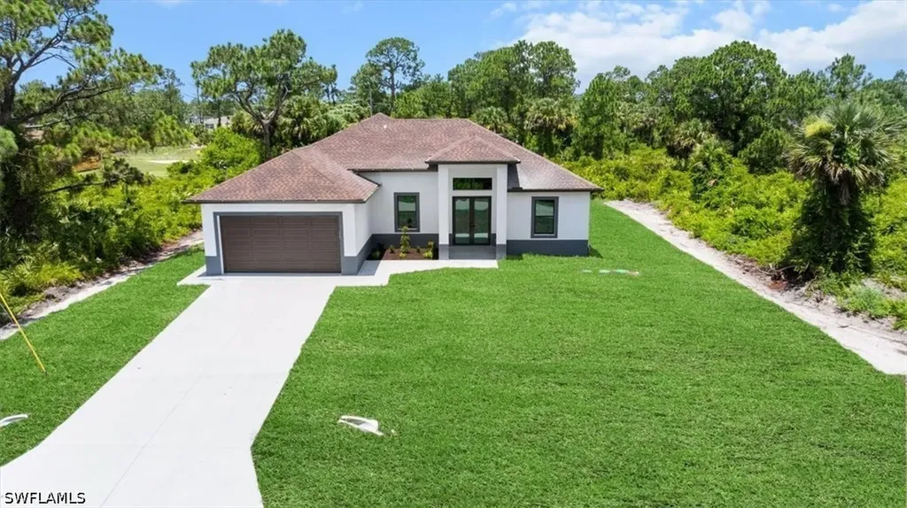 1033 Plymouth Street E Lehigh Acres FL 33974