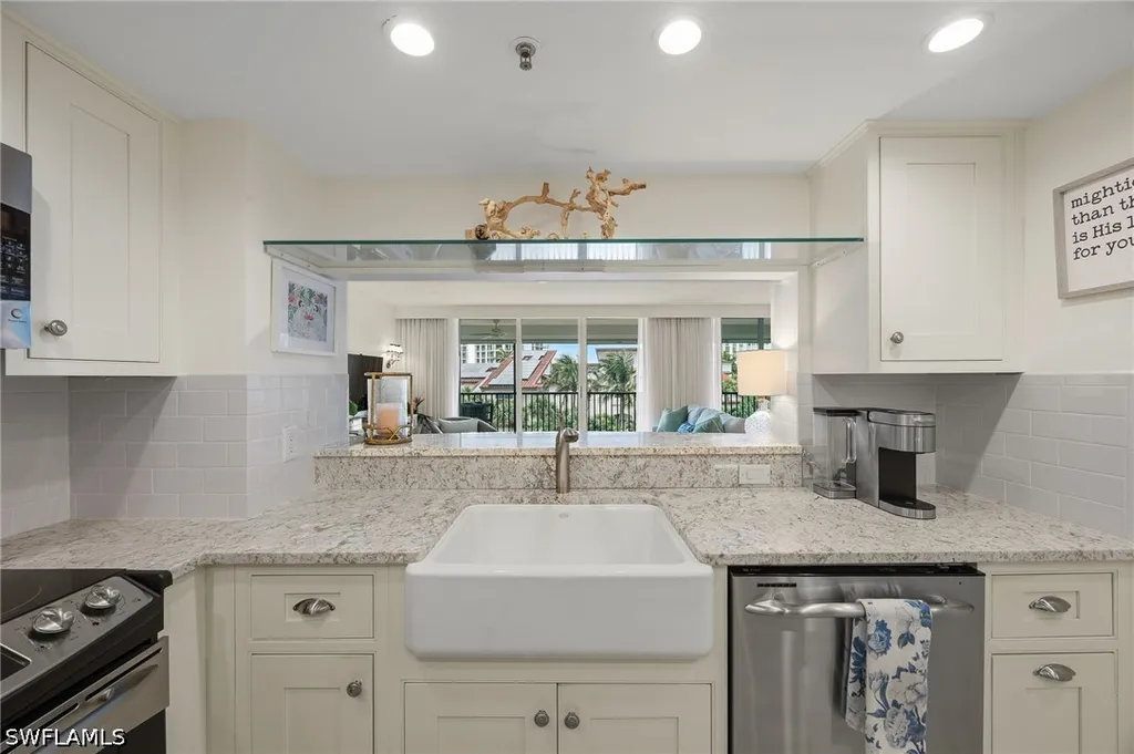 4651 Gulf Shore Boulevard N Naples FL 34103